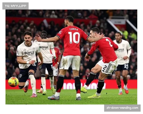 曼联采用4-2-3-1阵型，B费为指挥核心侧重传切配合